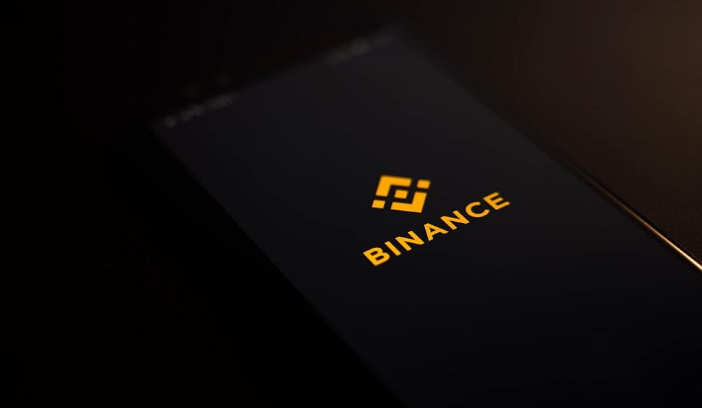 Binance Smart Chain změnil svůj název na BNB Chain | SEC vуšetřuje spojení Binance US se dvěma tvůrci trhu