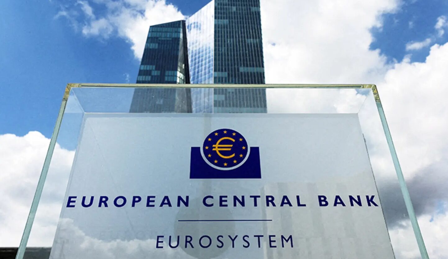 ECB se chystá poprvé snížit základní úrokové sazby
